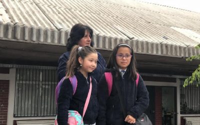 Alumnas de 3º básico participan en Olimpiadas de Ciencias