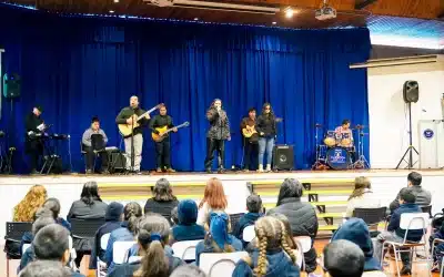 Colegio Jorge Alessandri Rodríguez vivió emotiva jornada de inclusión junto a la Orquesta Sonidos de Luz
